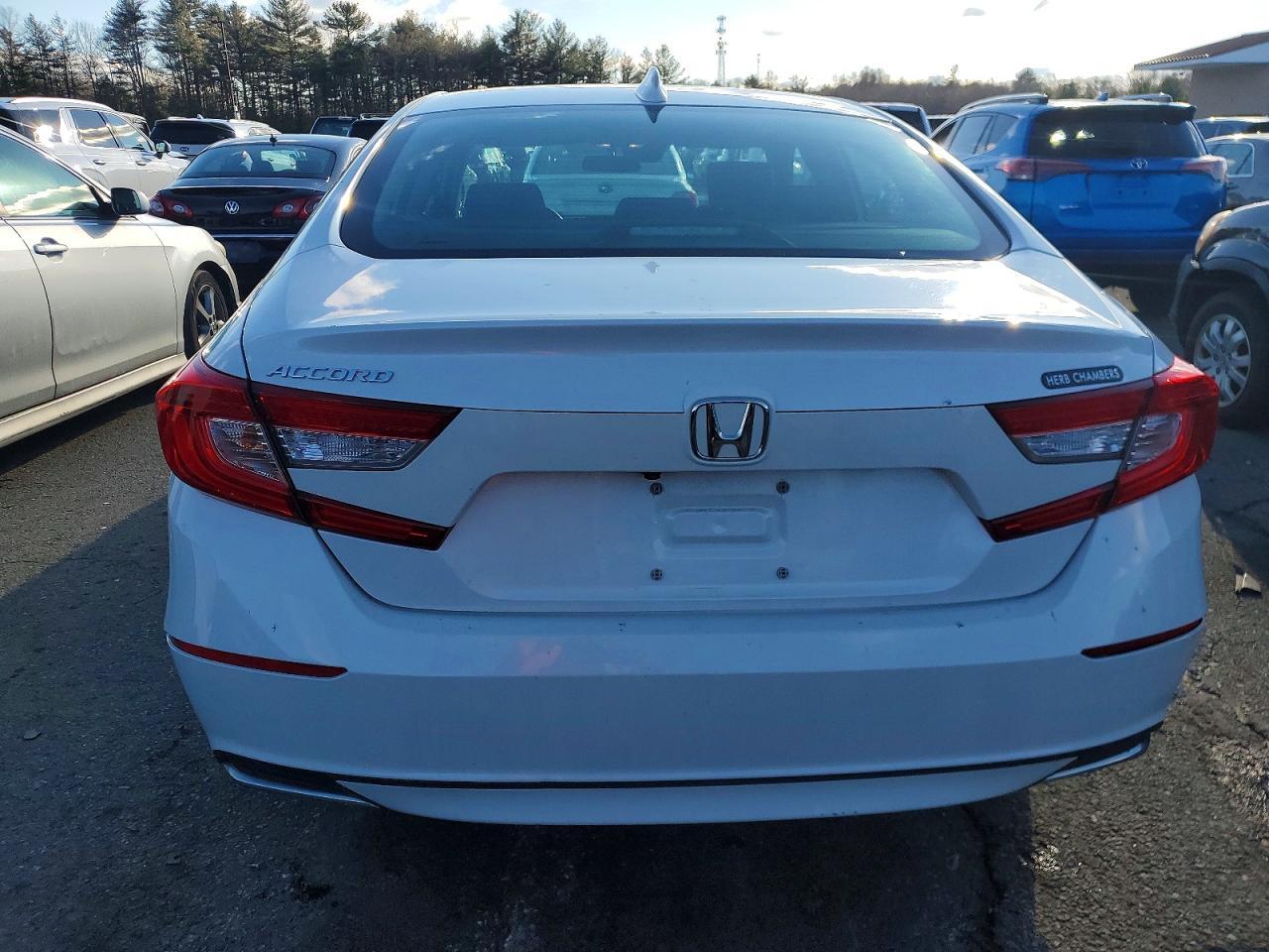 2018 HONDA ACCORD