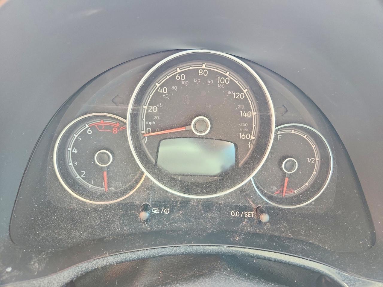 2019 VOLKSWAGEN Beetle