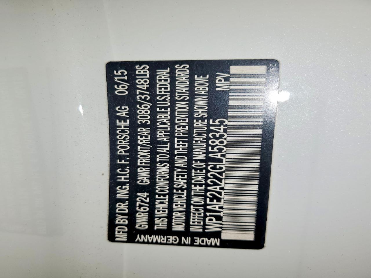 2016 PORSCHE CAYENNE