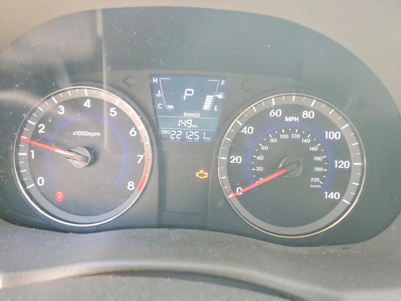 2013 HYUNDAI ACCENT