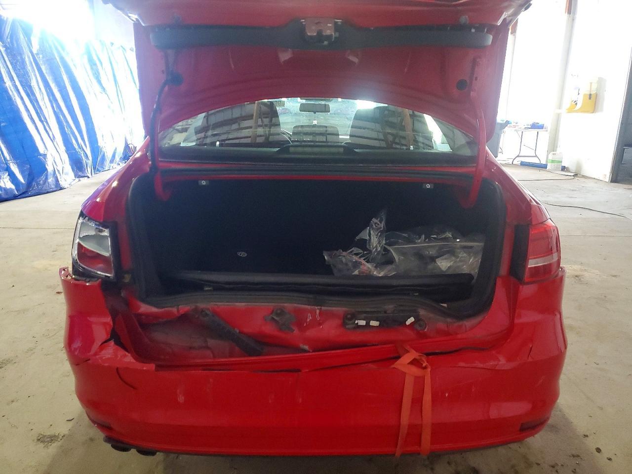 2015 VOLKSWAGEN JETTA