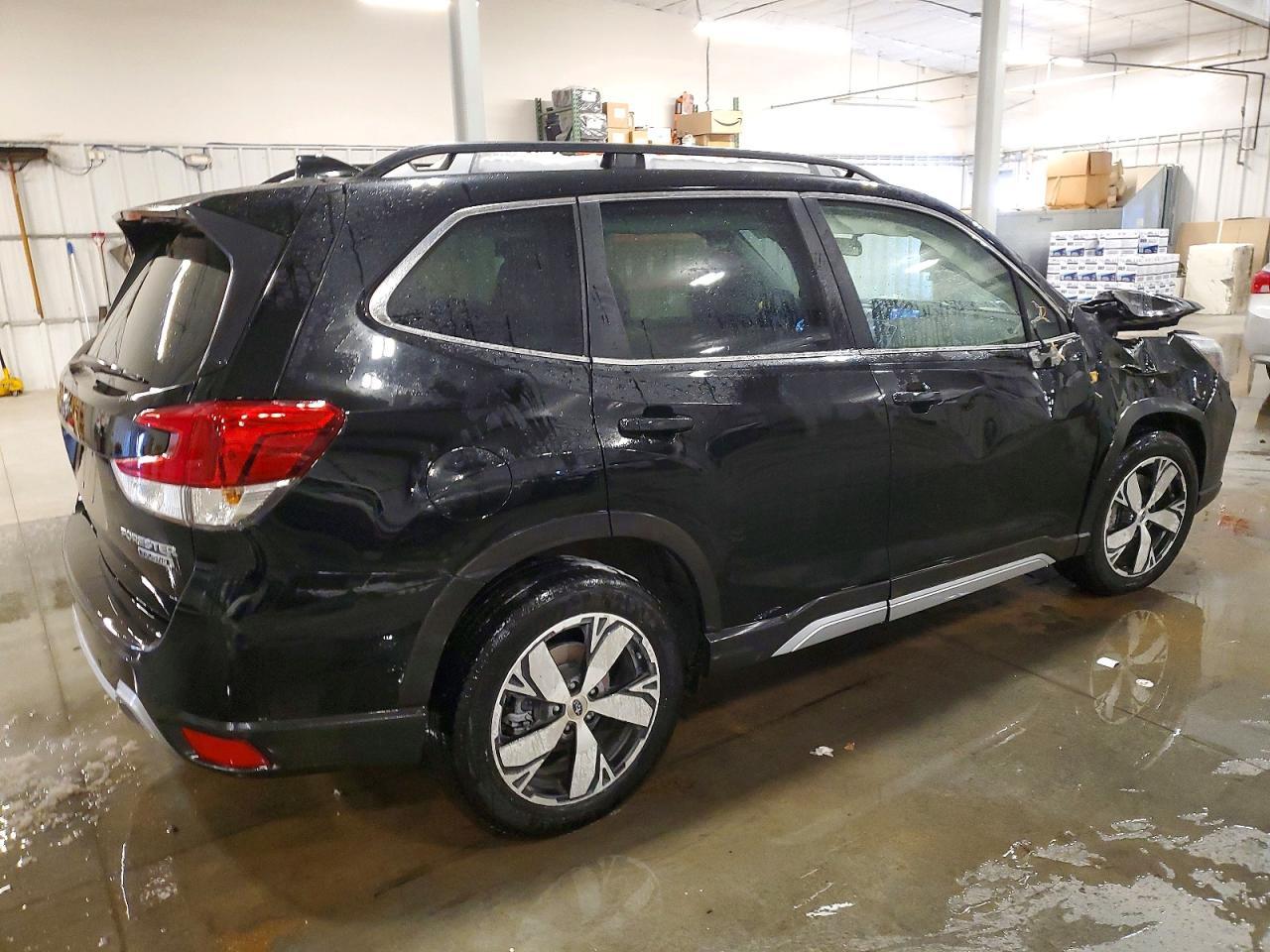 2021 SUBARU FORESTER