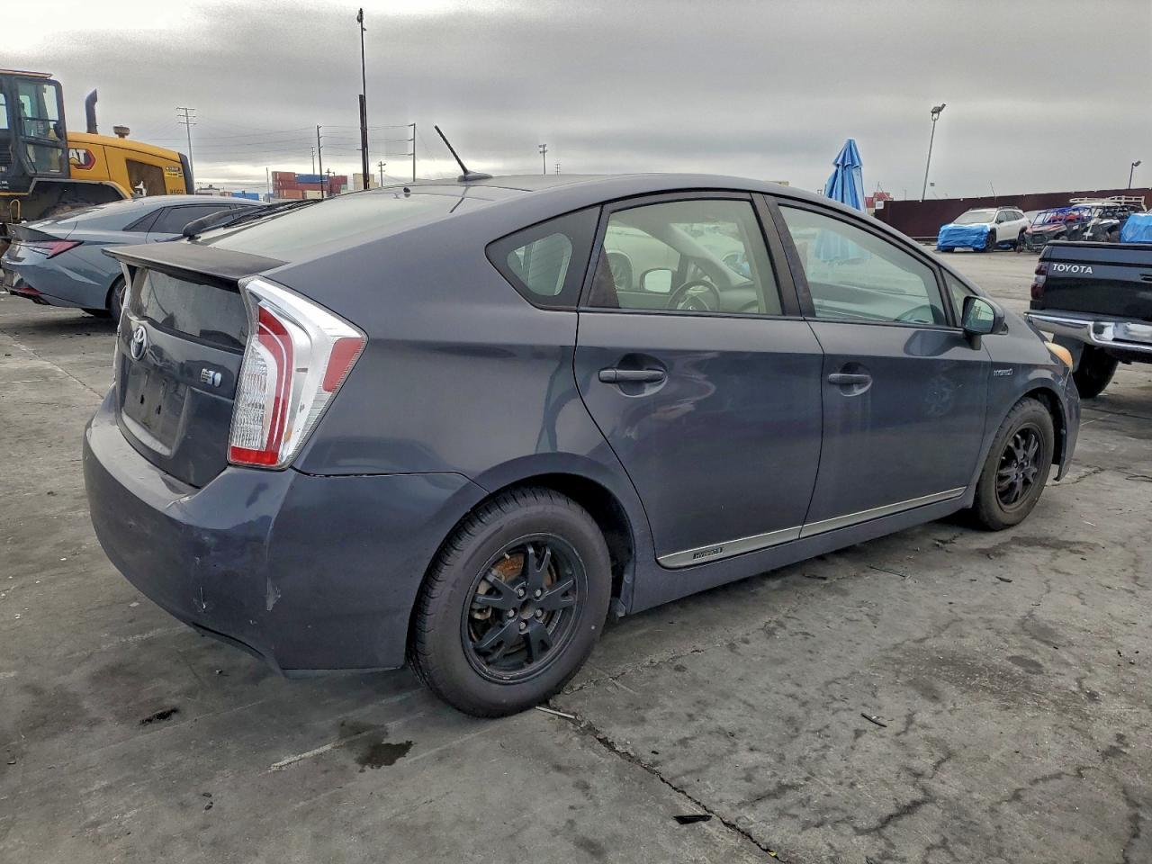 2013 TOYOTA PRIUS