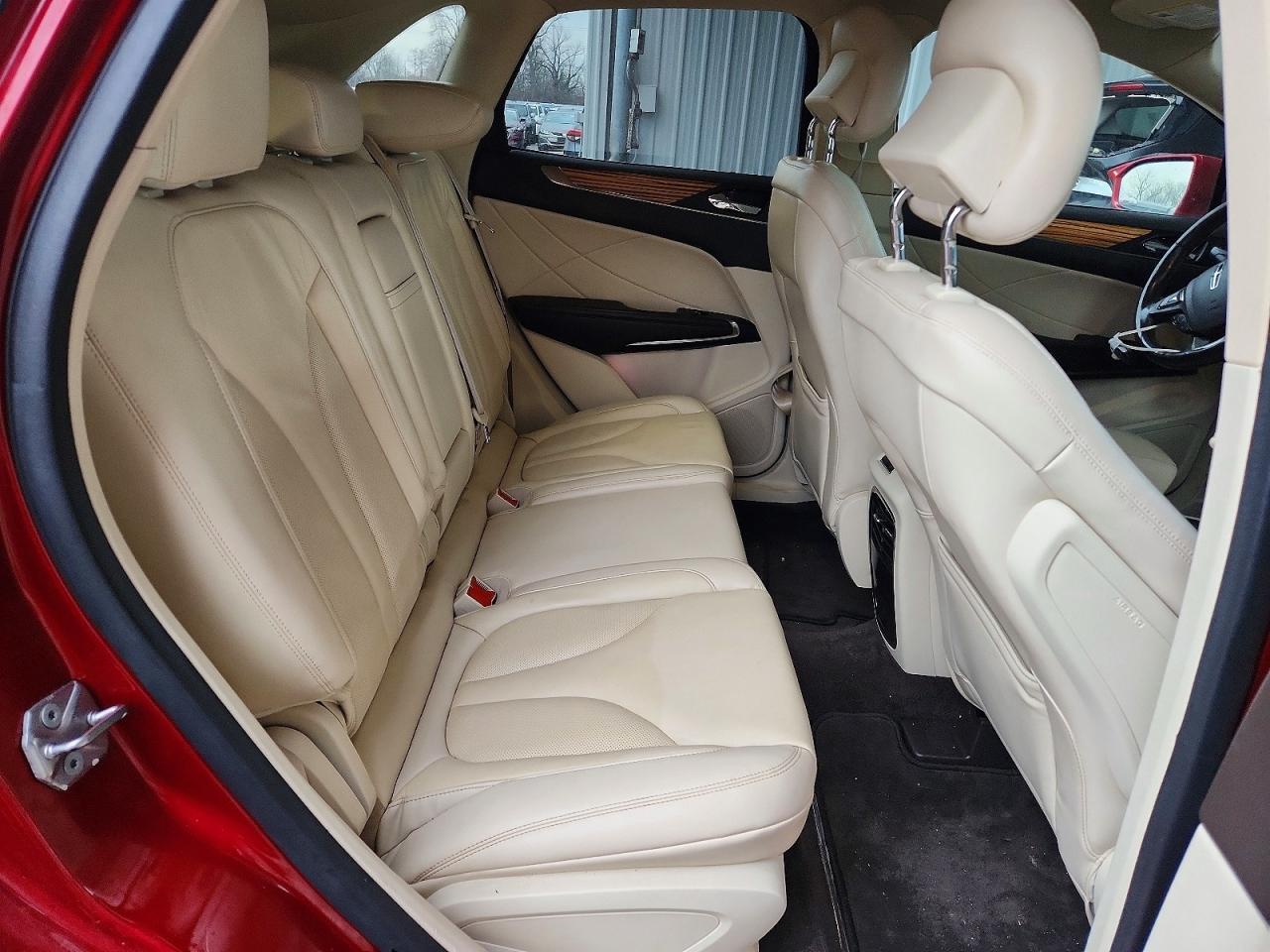 2015 LINCOLN MKC