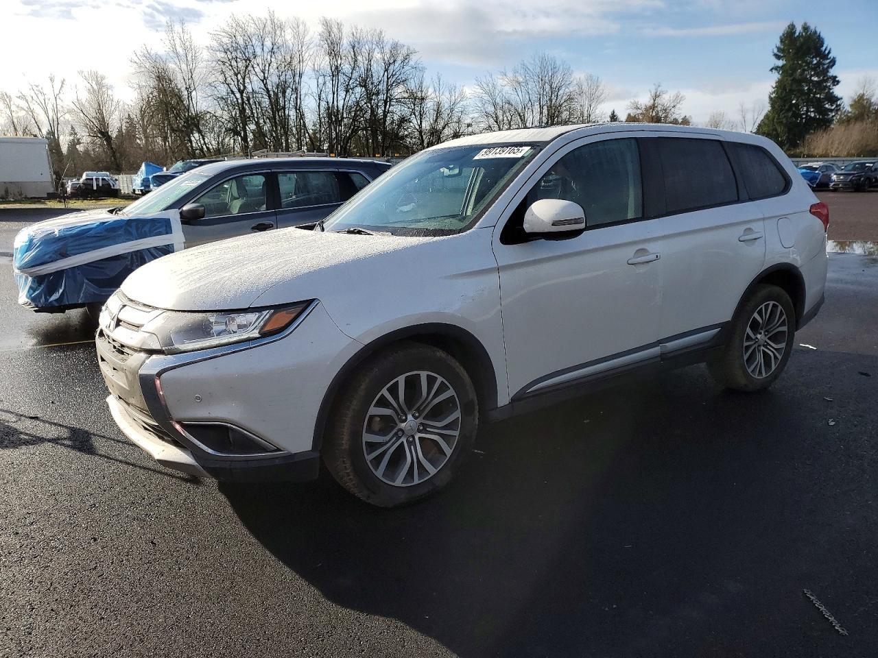 2017 MITSUBISHI outlander