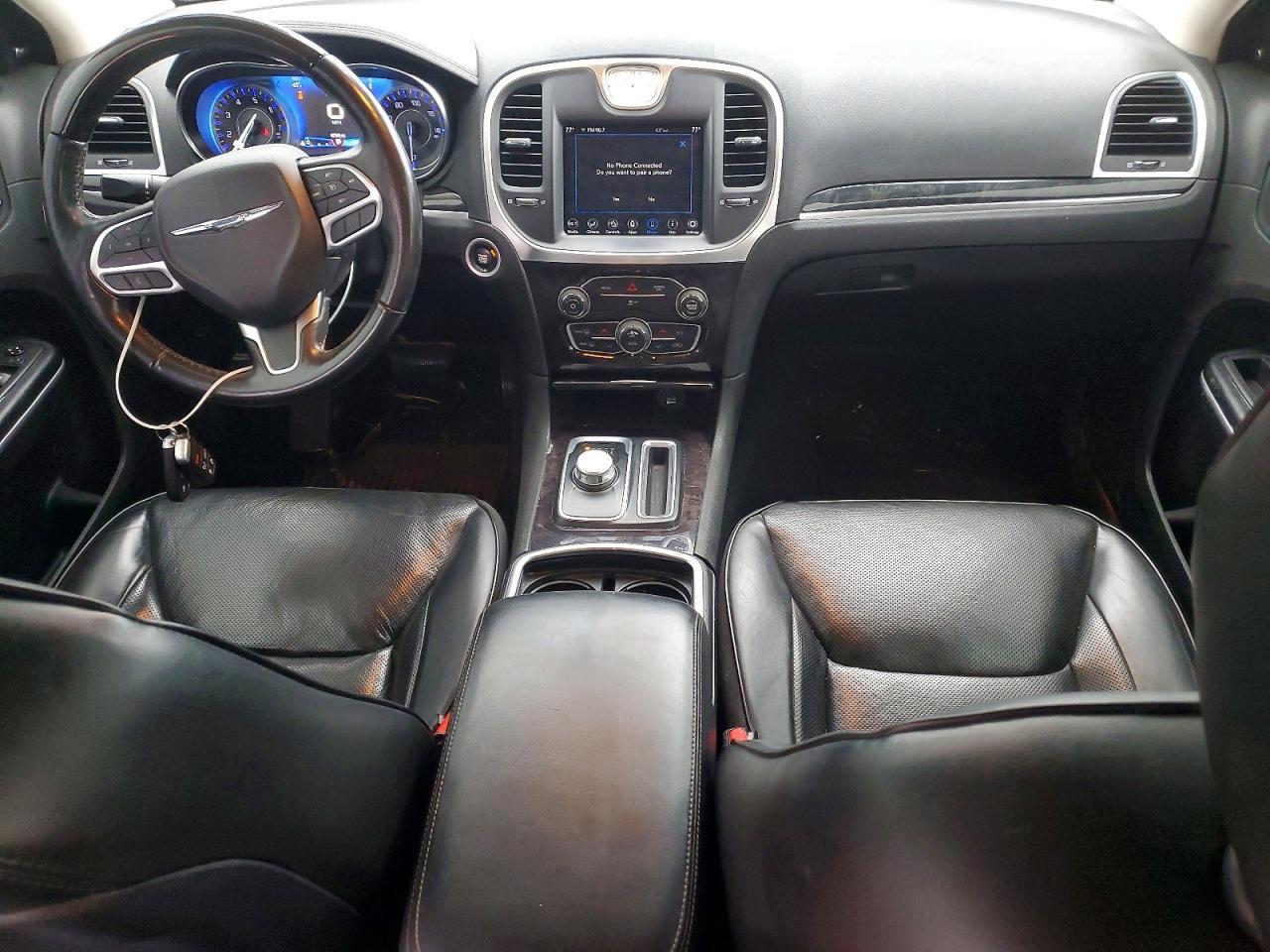 2020 CHRYSLER 300