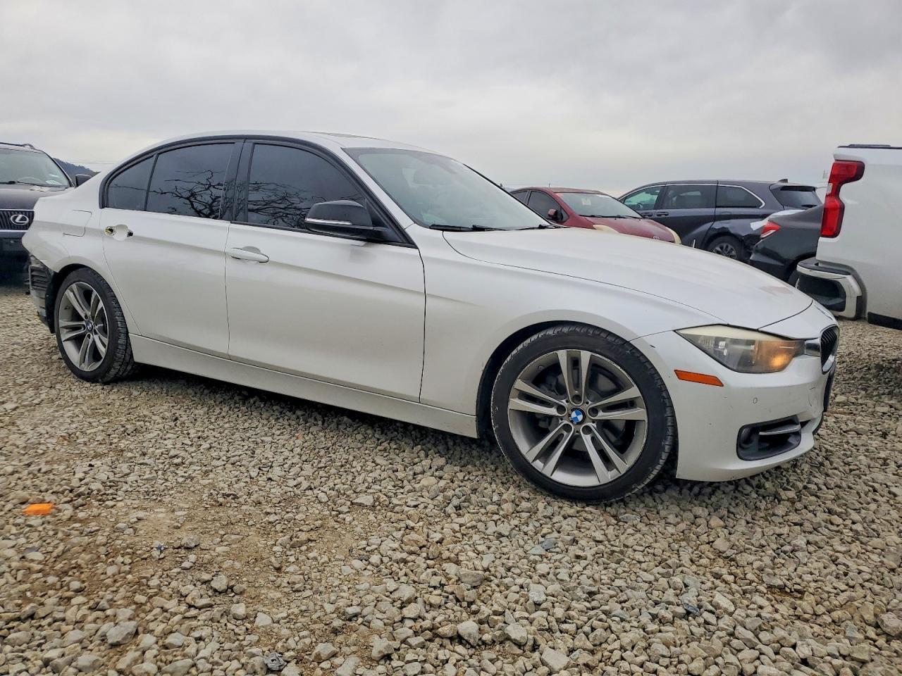 2013 BMW 3 SERIES