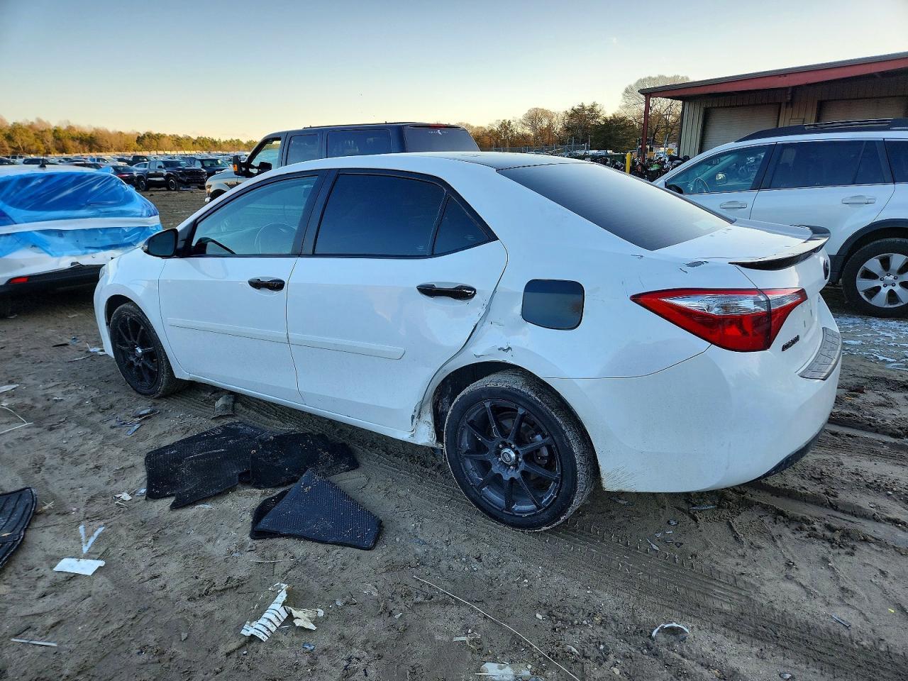 2014 TOYOTA COROLLA