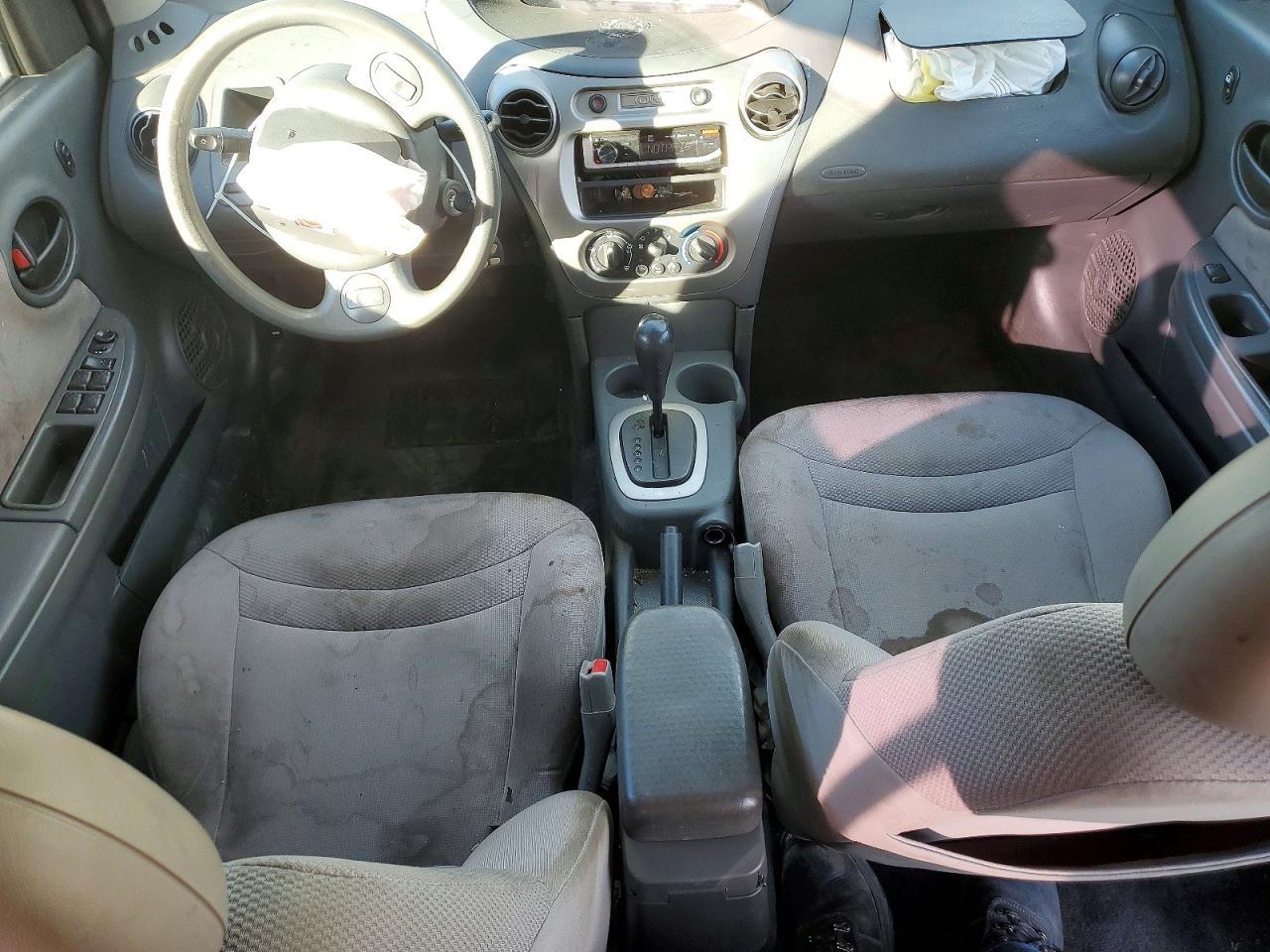 2004 SATURN Ion