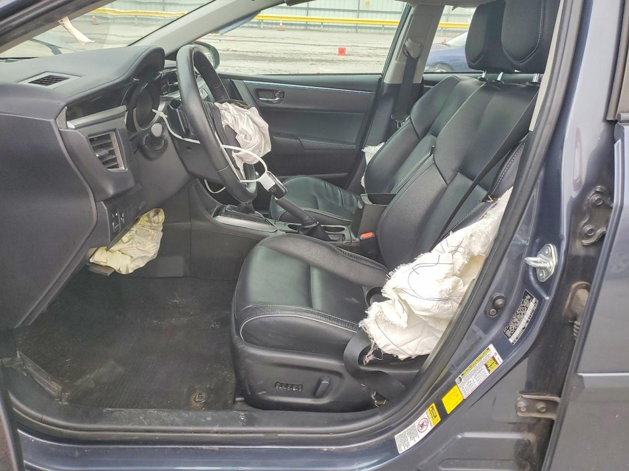 2016 TOYOTA COROLLA