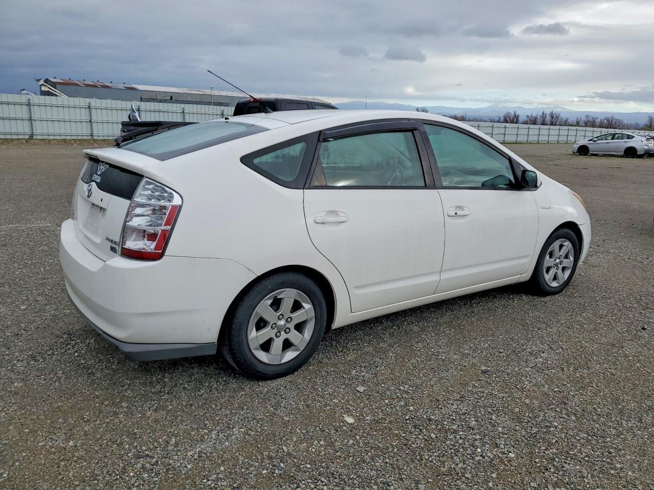 2006 TOYOTA PRIUS