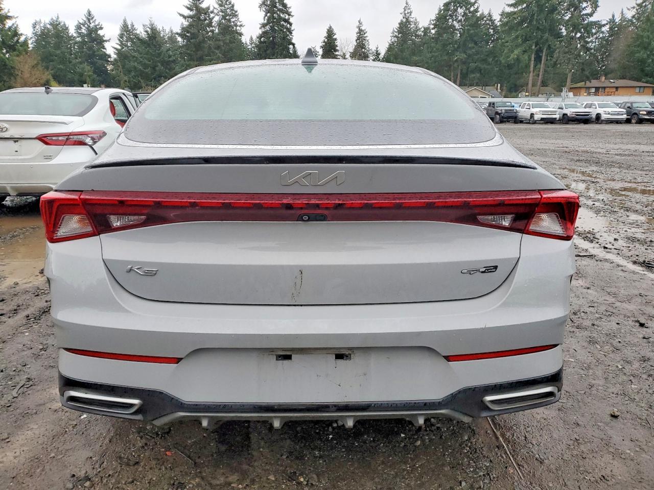 2022 KIA K5