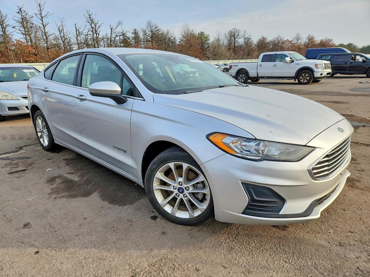 2019 FORD FUSION