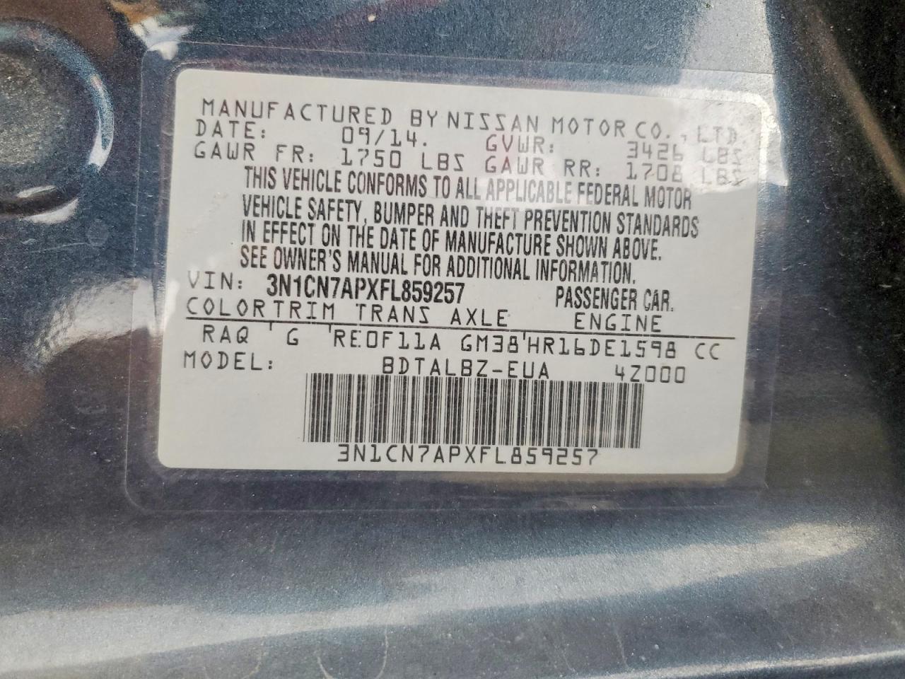 2015 NISSAN VERSA