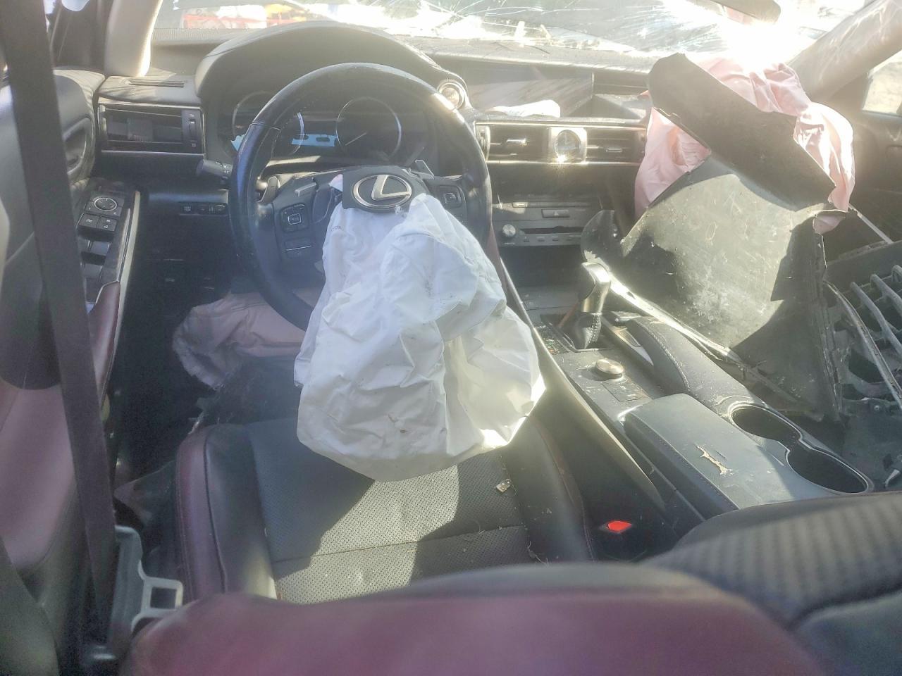 2017 LEXUS IS 200t
