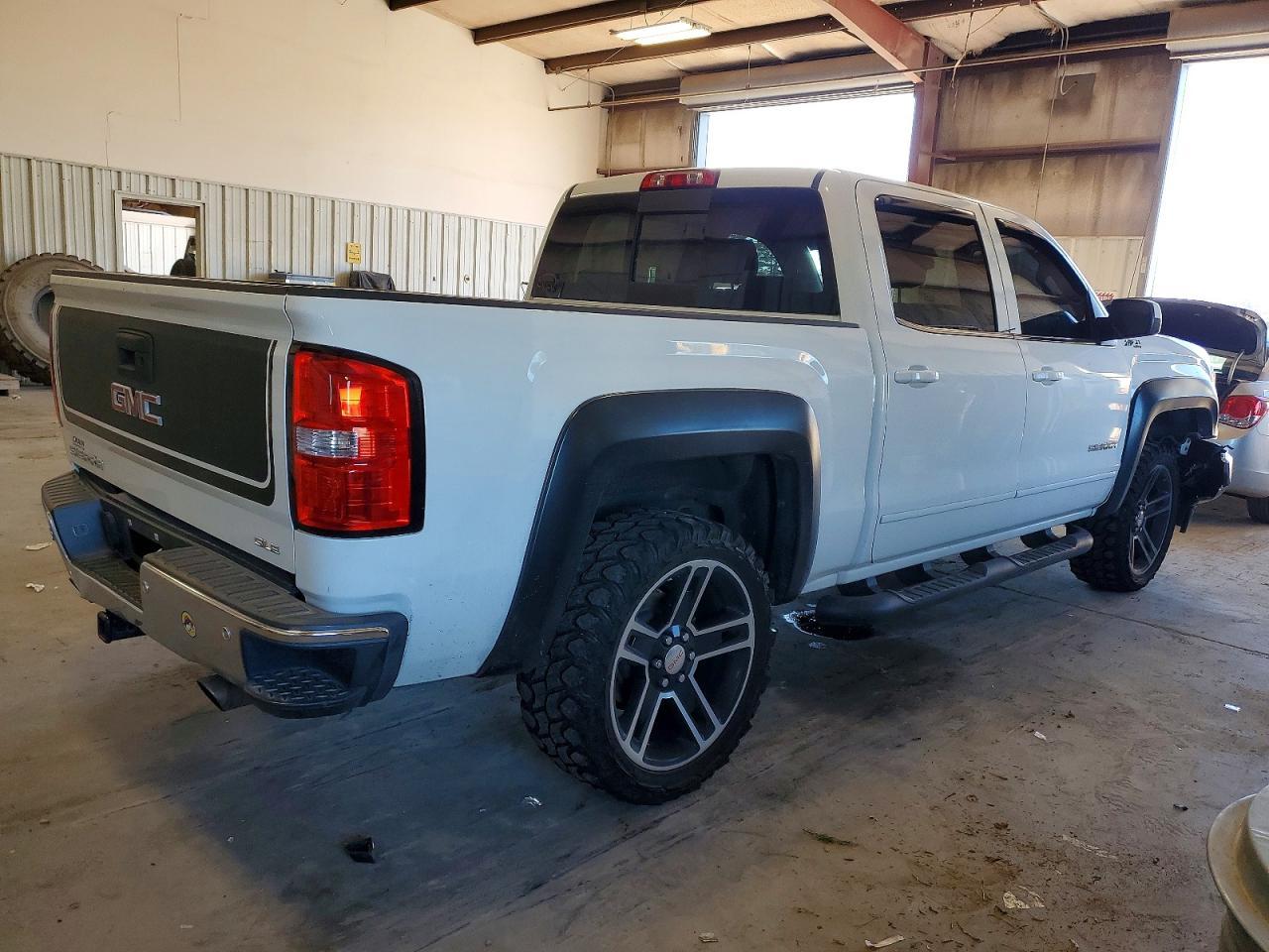 2015 GMC Sierra
