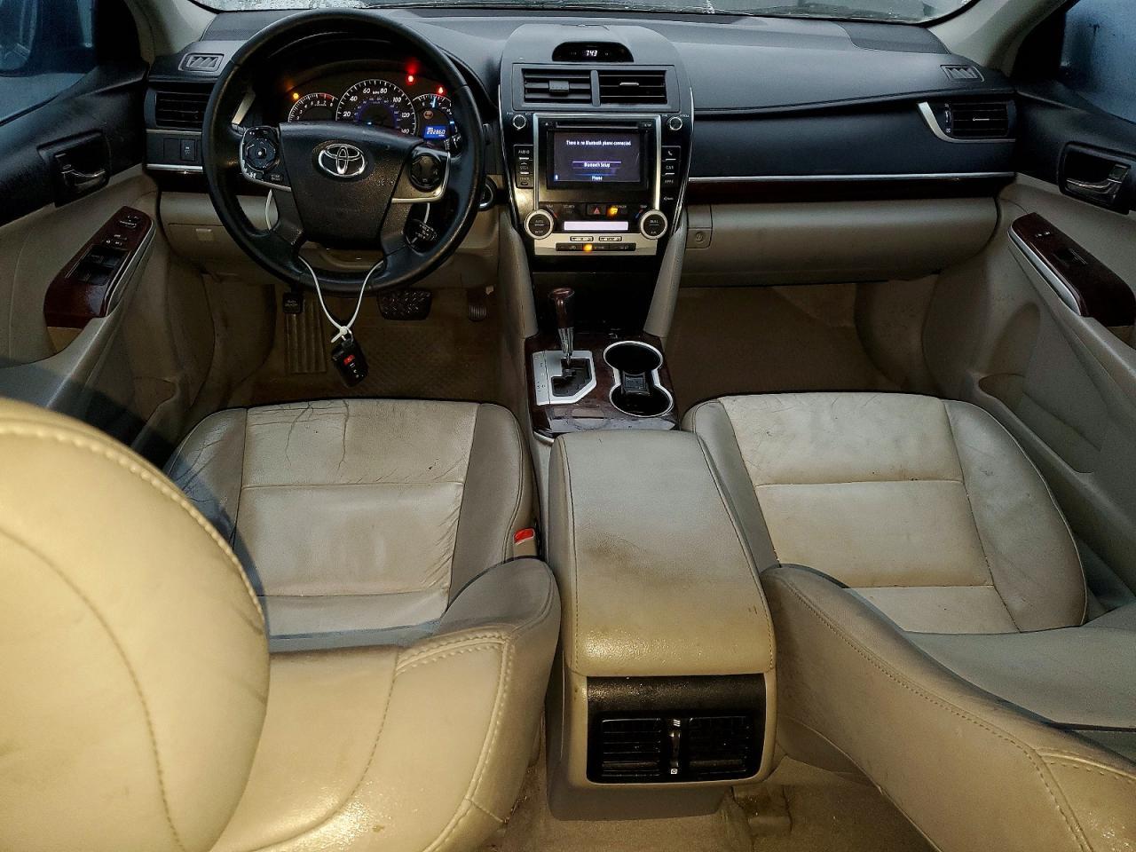2012 TOYOTA CAMRY