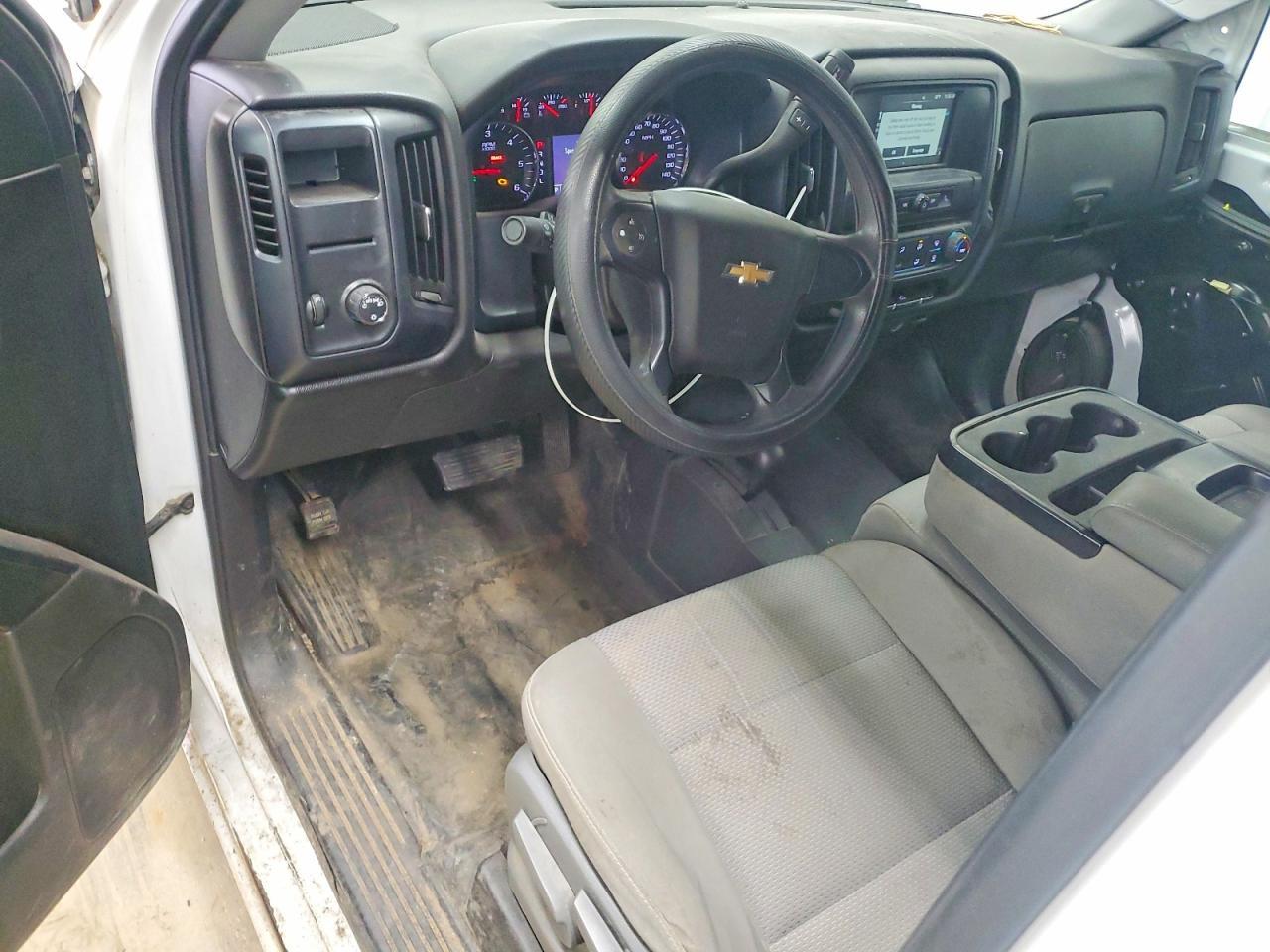 2018 CHEVROLET Silverado