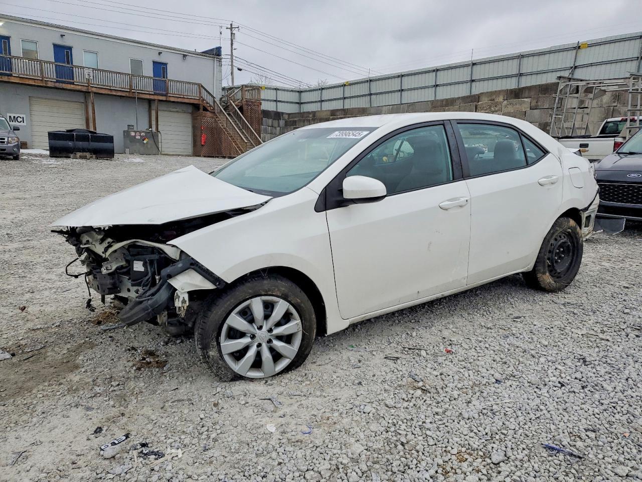 2016 TOYOTA COROLLA