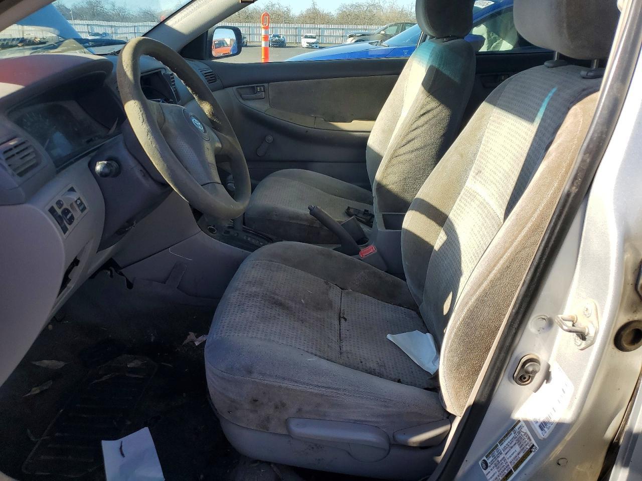2005 TOYOTA COROLLA