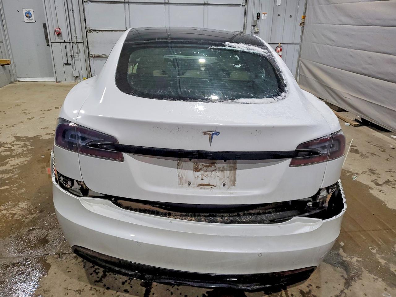 2022 TESLA MODEL S