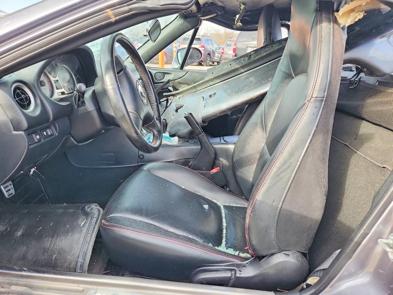 2004 MAZDA MX-5 Miata