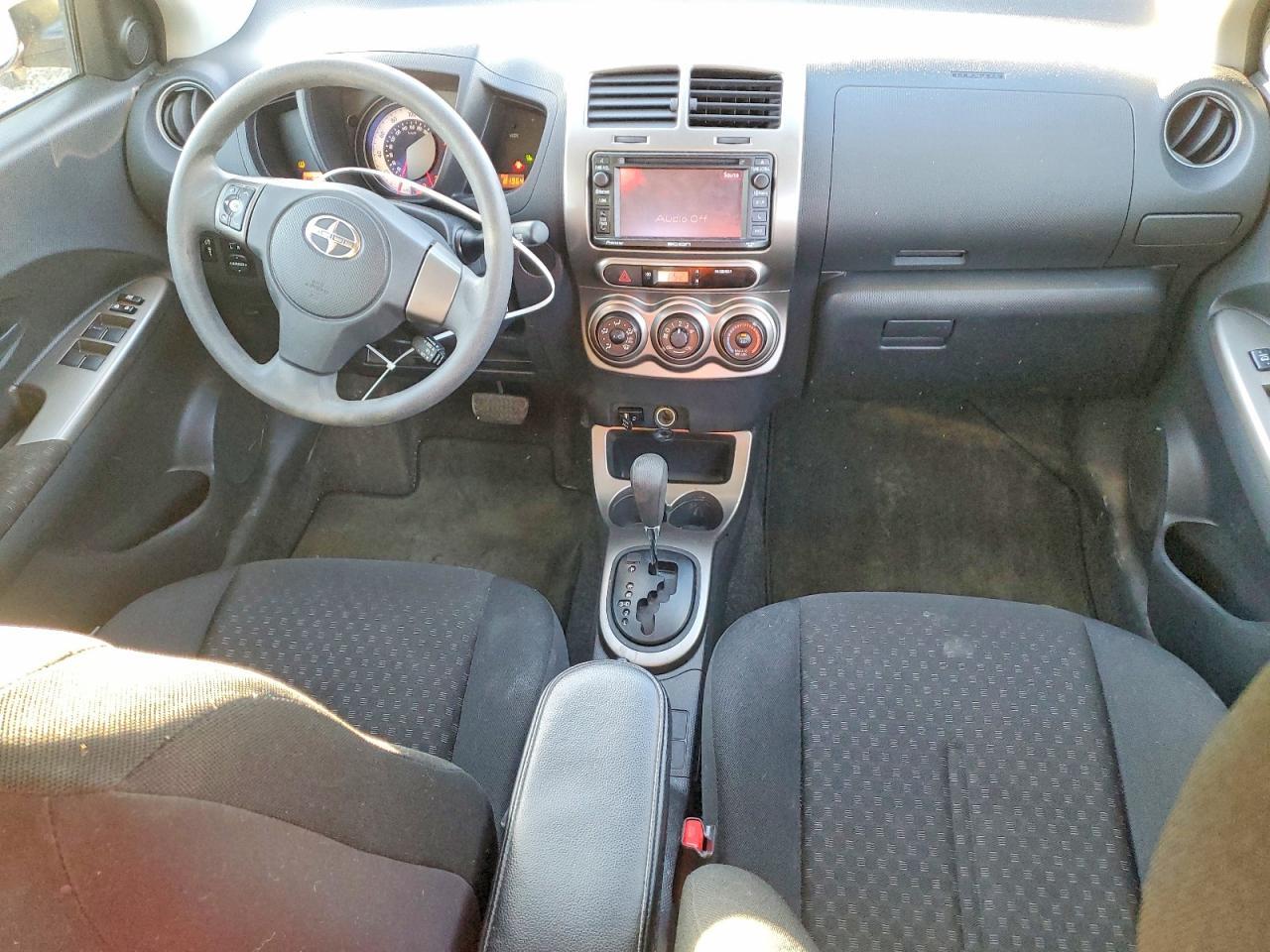 2014 TOYOTA SCION