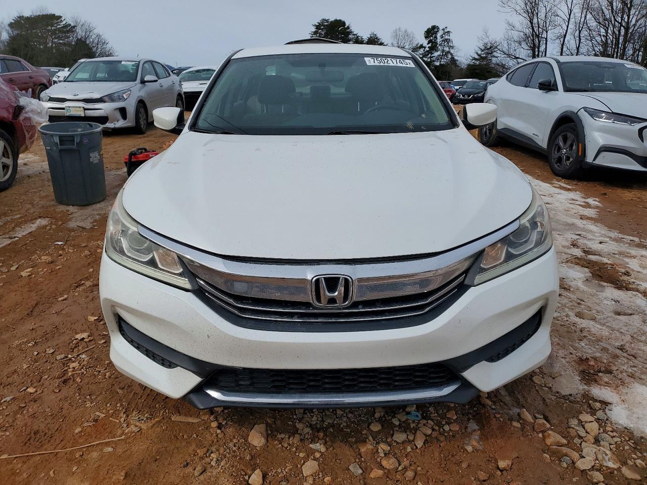 2017 HONDA ACCORD
