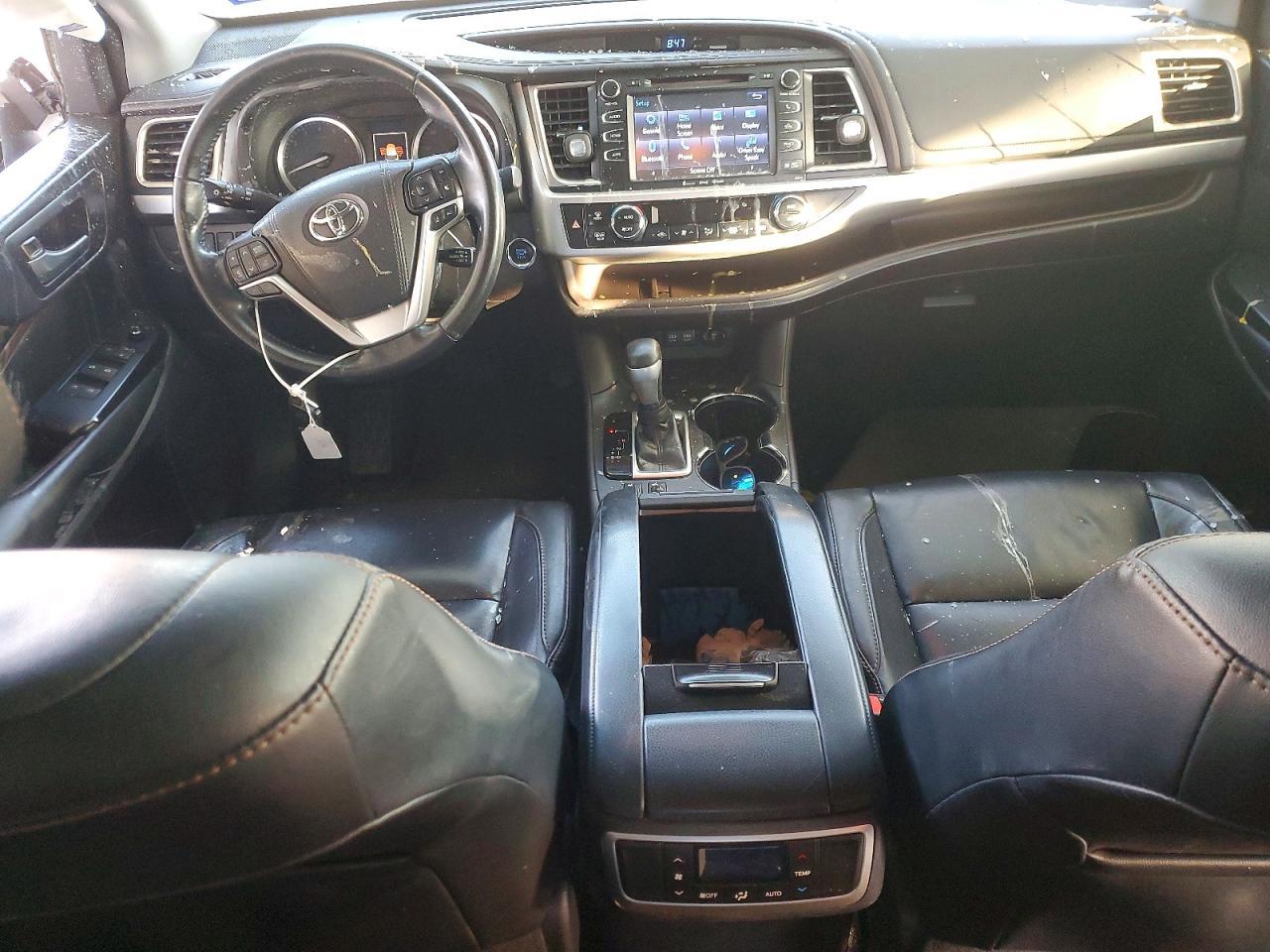 2018 TOYOTA HIGHLANDER
