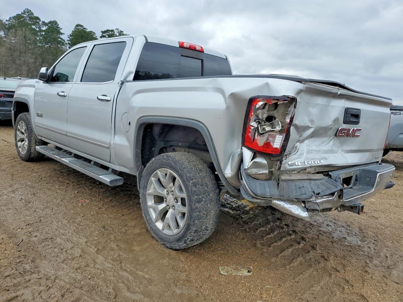 2015 GMC Sierra