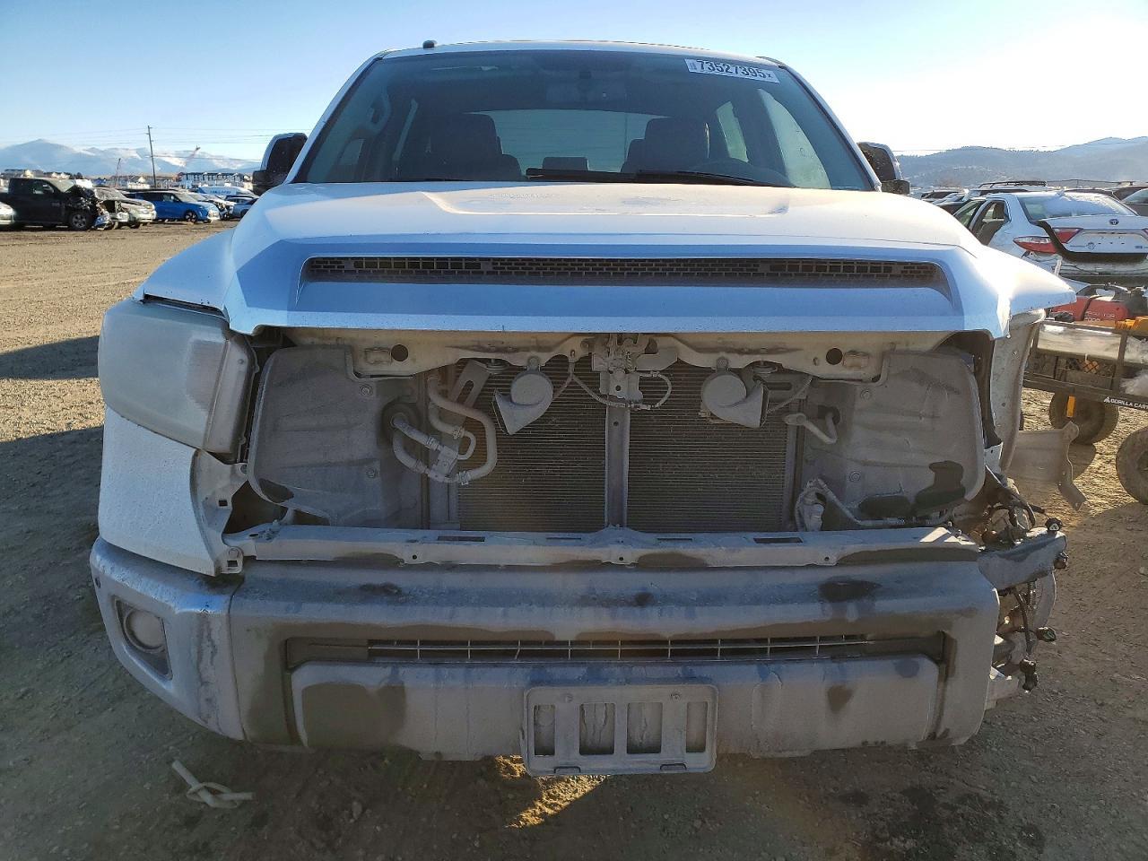 2017 TOYOTA TUNDRA