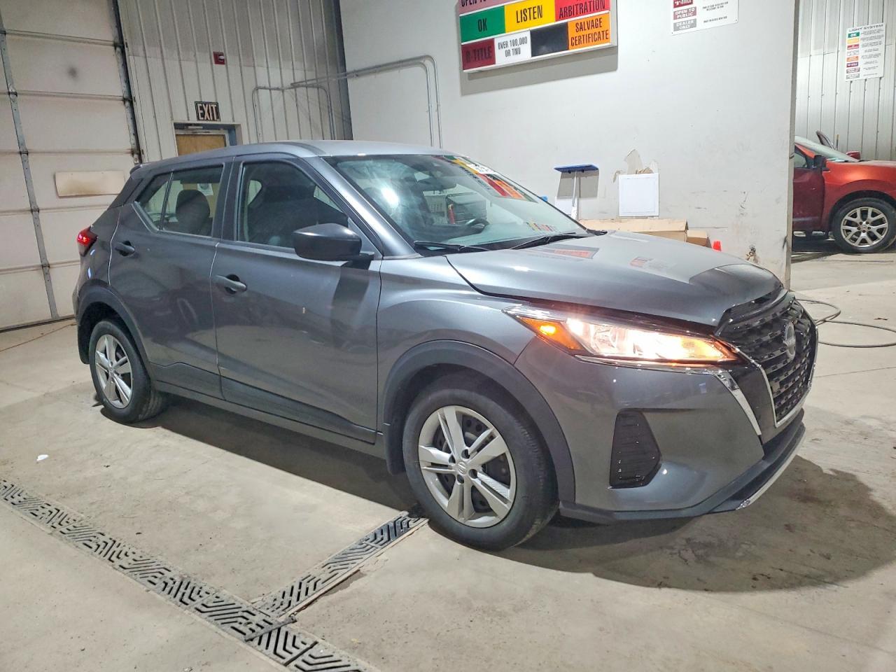 2022 NISSAN KICKS