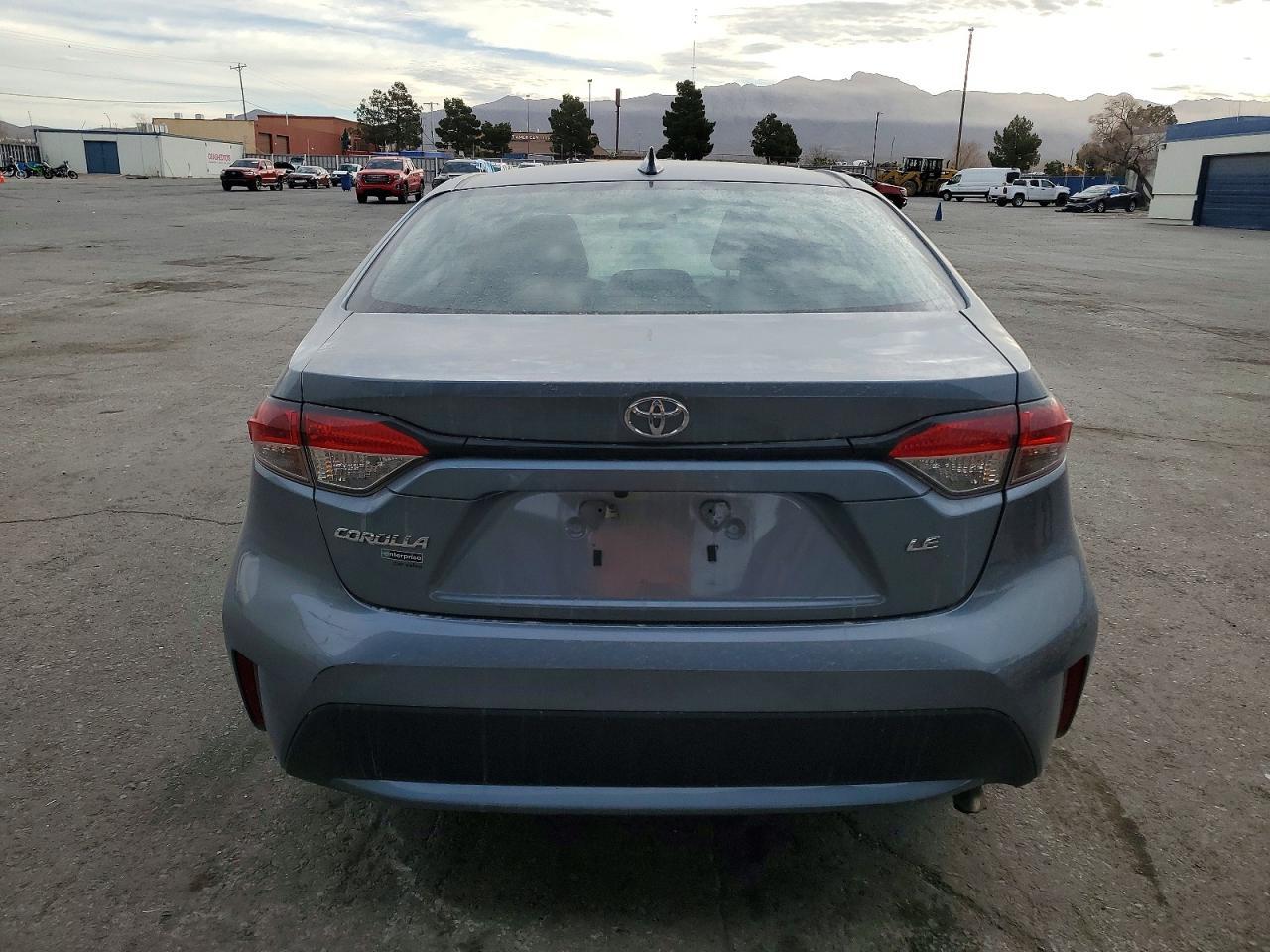 2022 TOYOTA COROLLA
