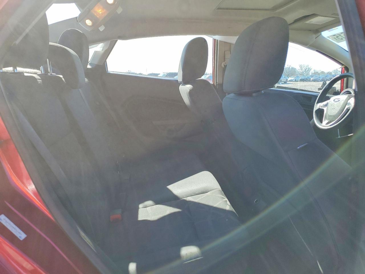 2011 FORD Fiesta