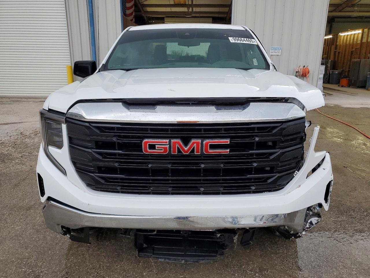 2023 GMC Sierra