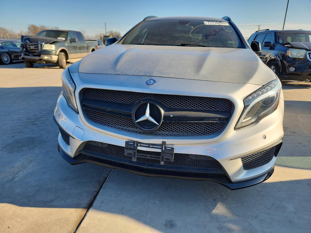 2015 MERCEDES-BENZ GLA-Class