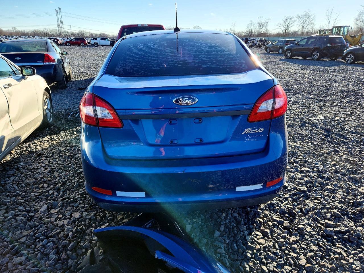 2011 FORD Fiesta