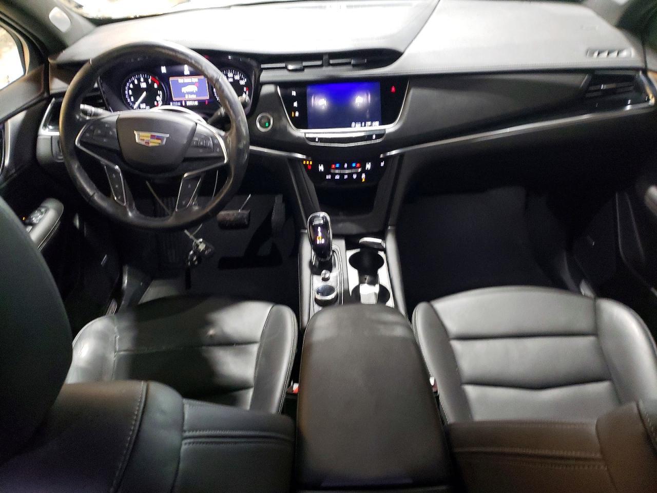 2023 CADILLAC XT5