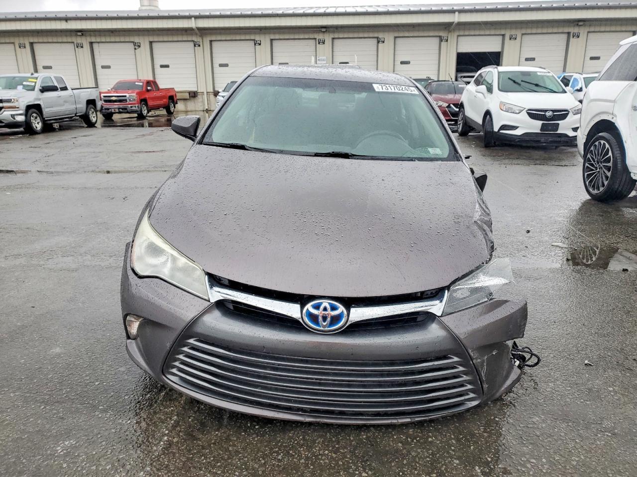 2017 TOYOTA CAMRY