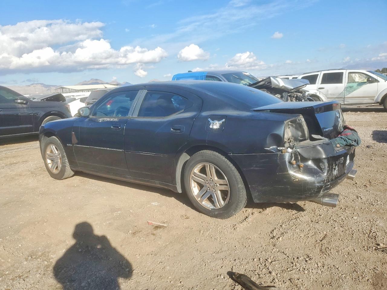 2006 DODGE CHARGER