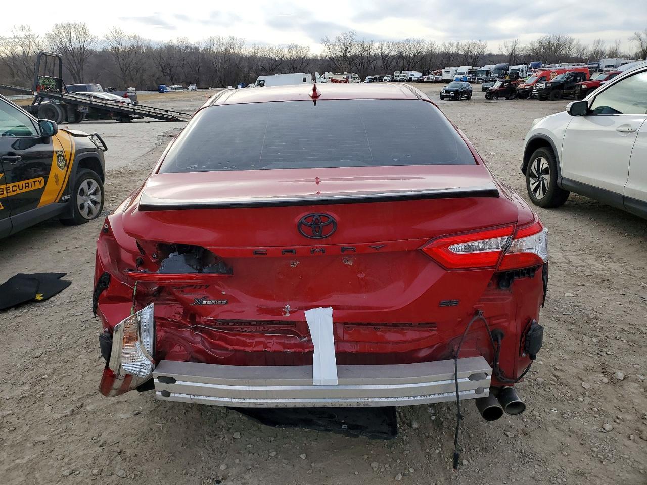 2020 TOYOTA CAMRY