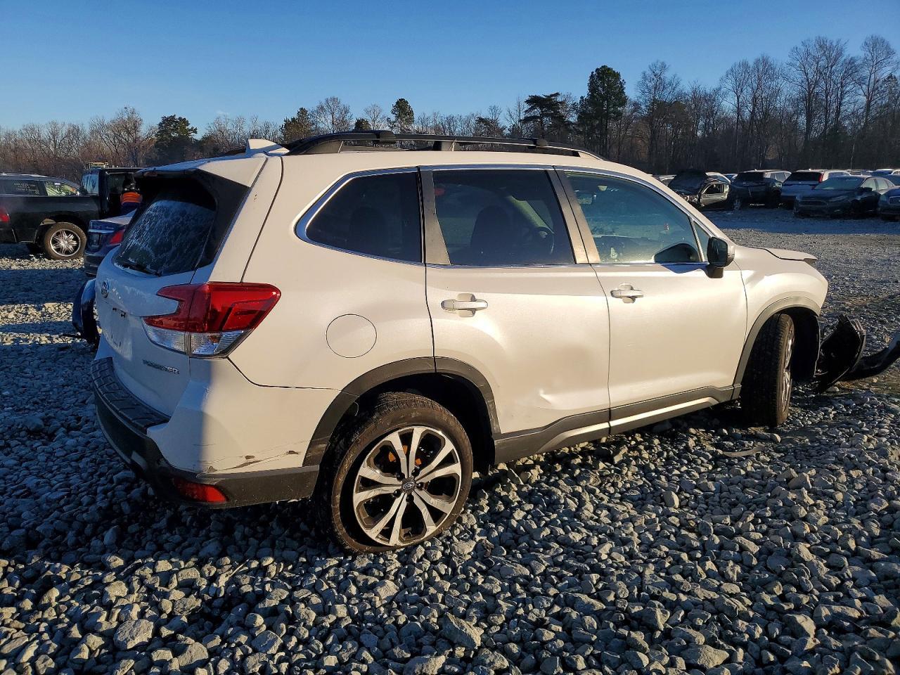 2021 SUBARU FORESTER