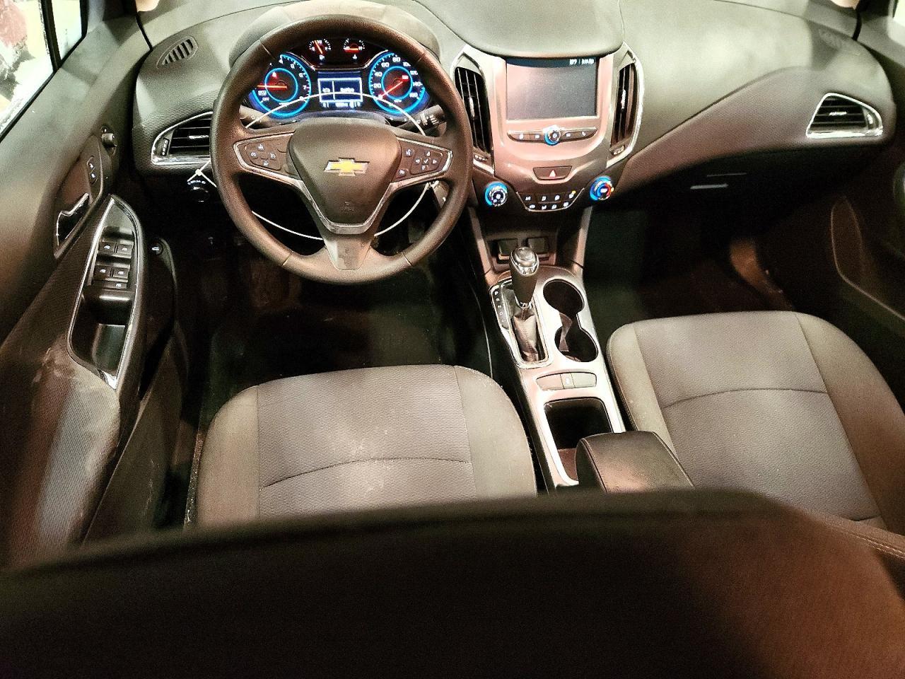 2017 CHEVROLET CRUZE