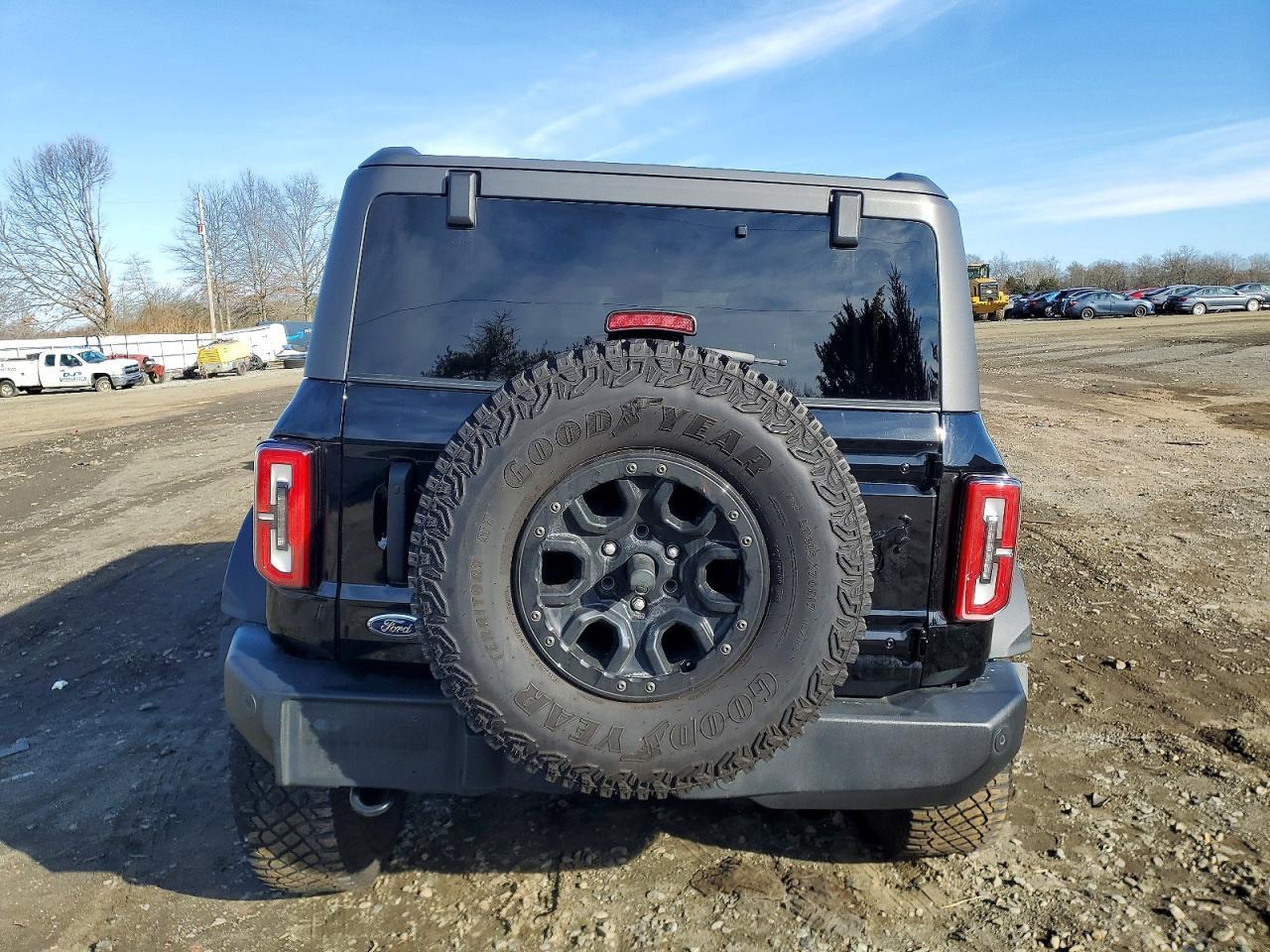 2023 FORD Bronco