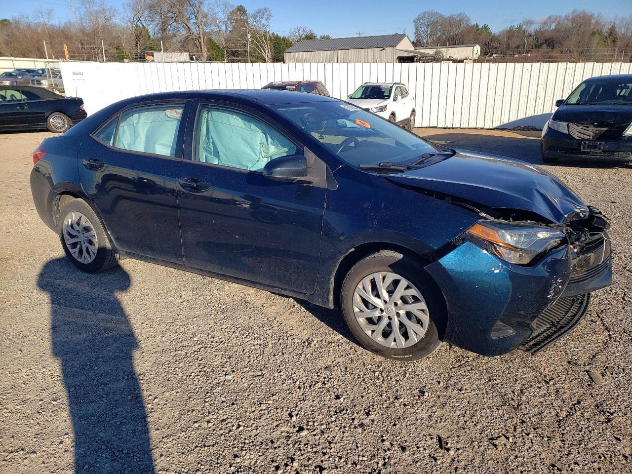 2019 TOYOTA COROLLA