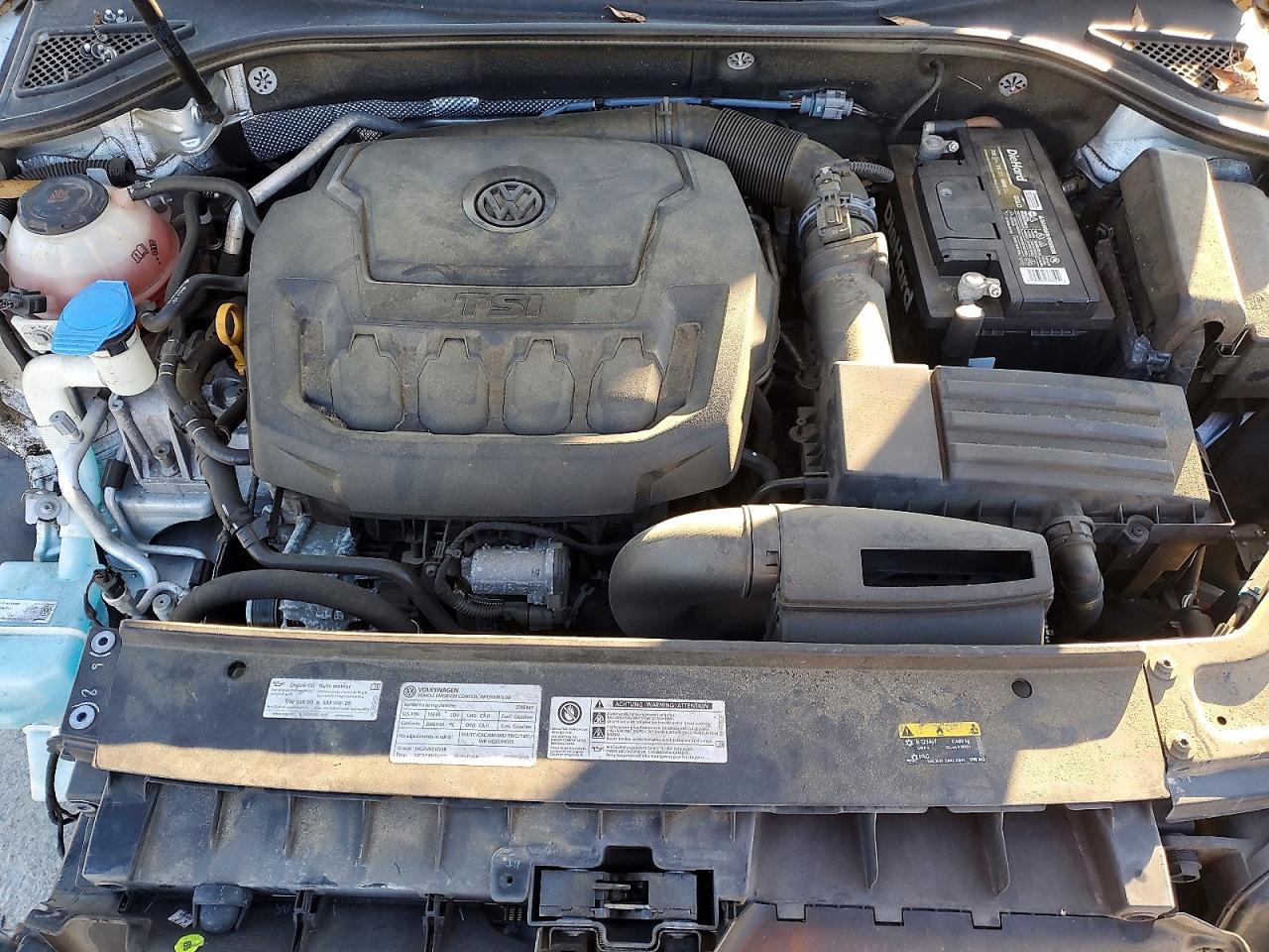 2018 VOLKSWAGEN Passat