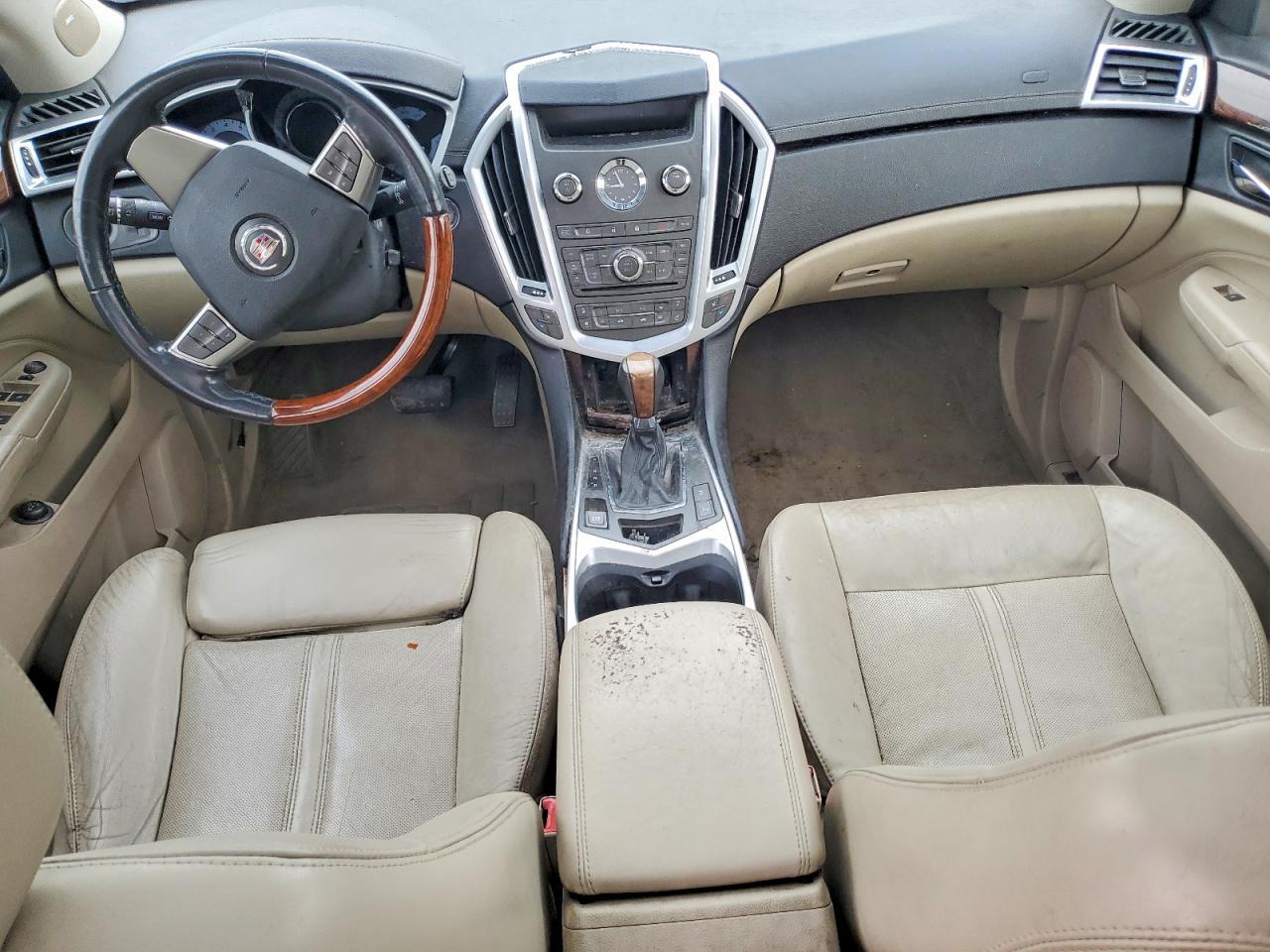 2010 CADILLAC SRX