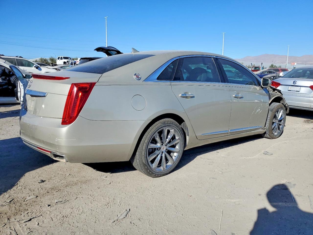 2013 CADILLAC XTS