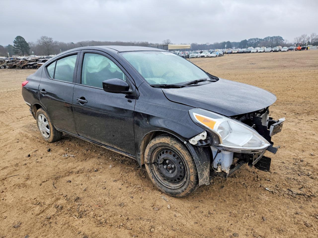 2019 NISSAN VERSA