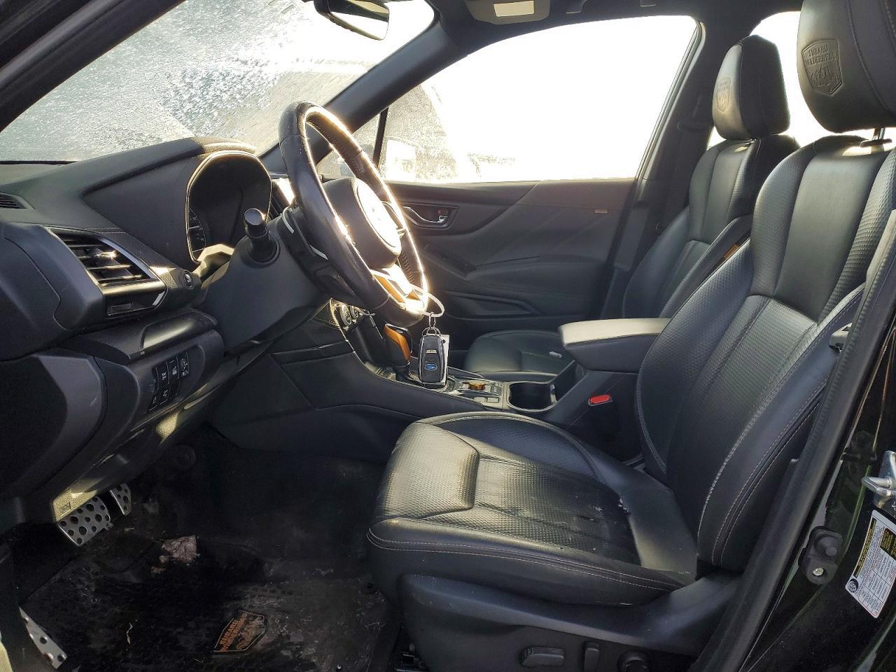 2022 SUBARU FORESTER